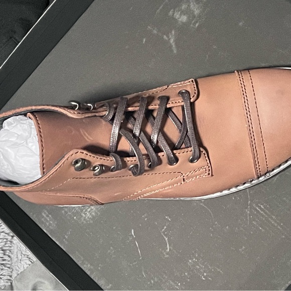NWT Thursday Brown Leather Boots Mens - Picture 2 of 8